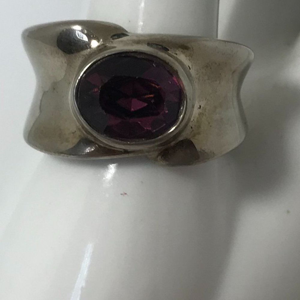 Ring, Hvy Silver tone, Amethyst stone, sz 9